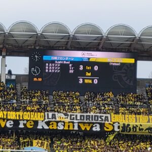 エリソン　ハットトリック