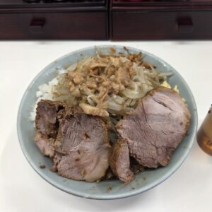 汁なし（ニンニク少し・ヤサイマシ・アブラマシ・麺300g）